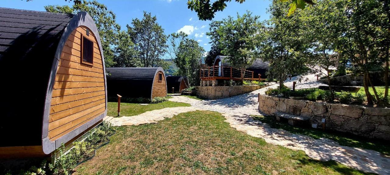 Green Paradise Glamping Covas  Exterior photo